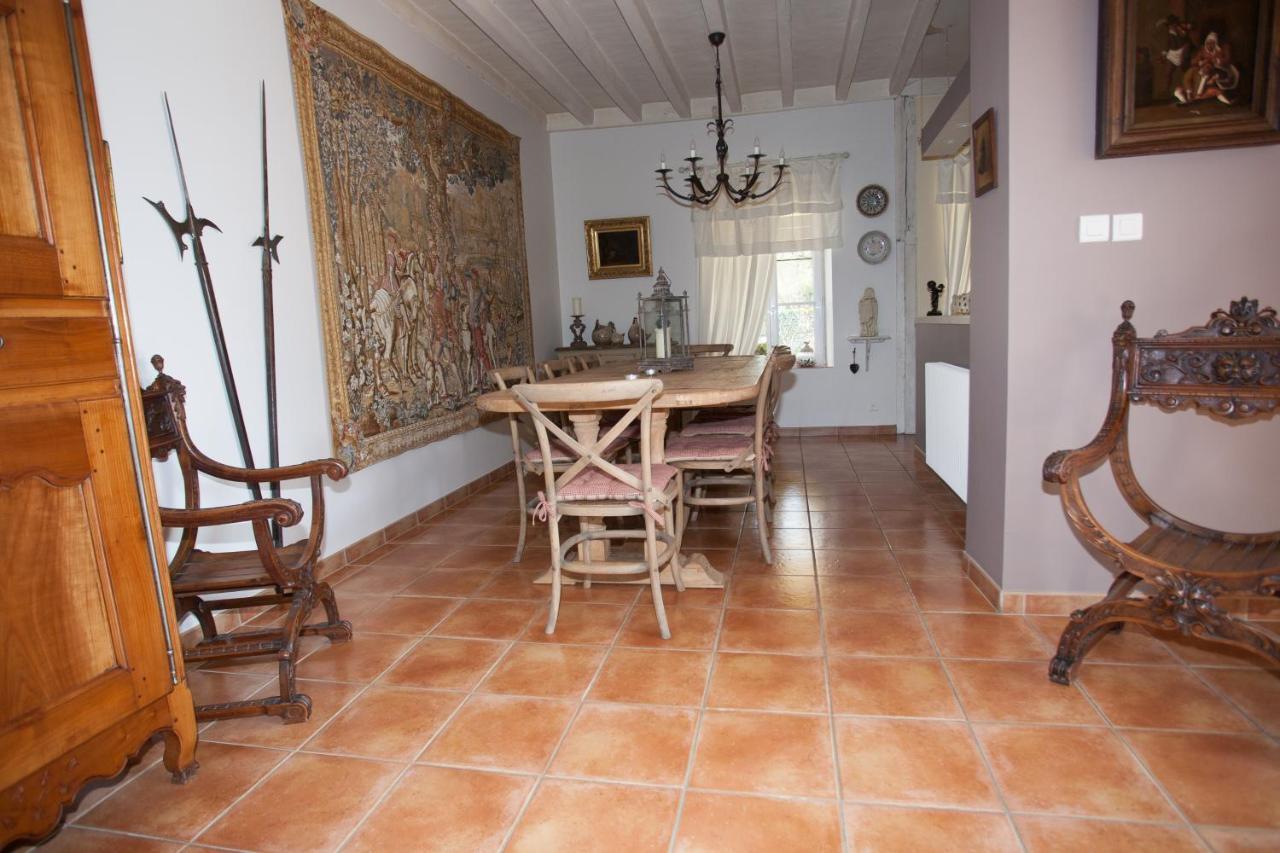 Les Jarrieres Bed and Breakfast Dame-Marie-les-Bois Eksteriør billede