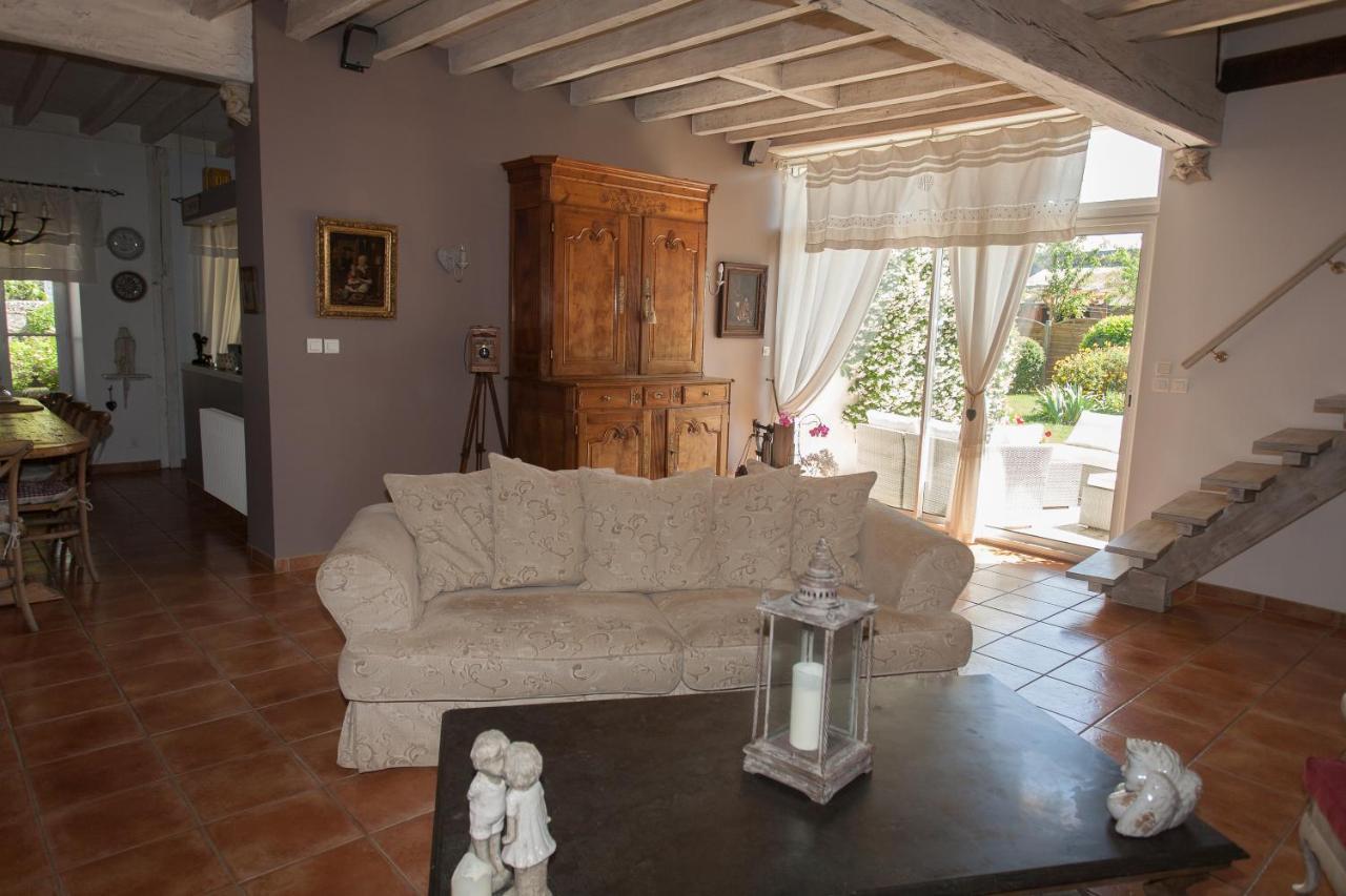 Les Jarrieres Bed and Breakfast Dame-Marie-les-Bois Eksteriør billede